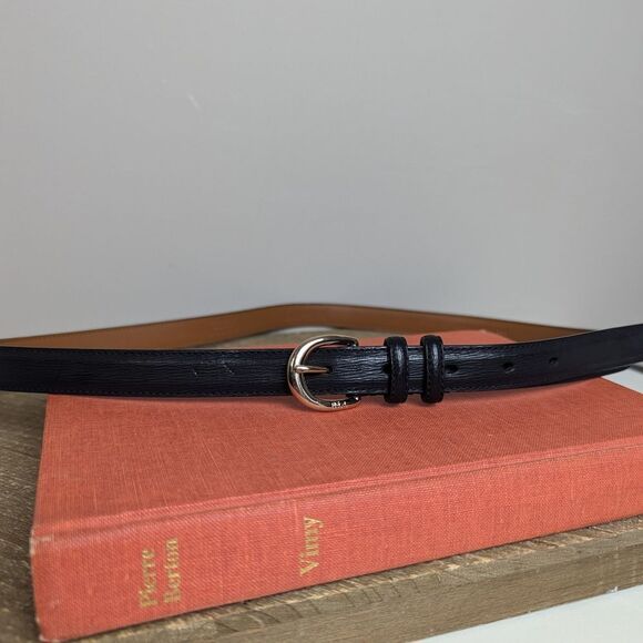 Michael Kors Black Leather Belt Gold Buckle Adjustable 29-33” - Picture 10 of 10